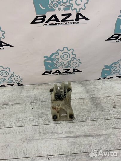 Кулиса МКПП Hyundai Elantra 4