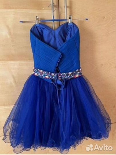 Платье вечернее с корсетом