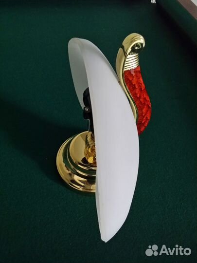 Настенные светильники 4 штуки