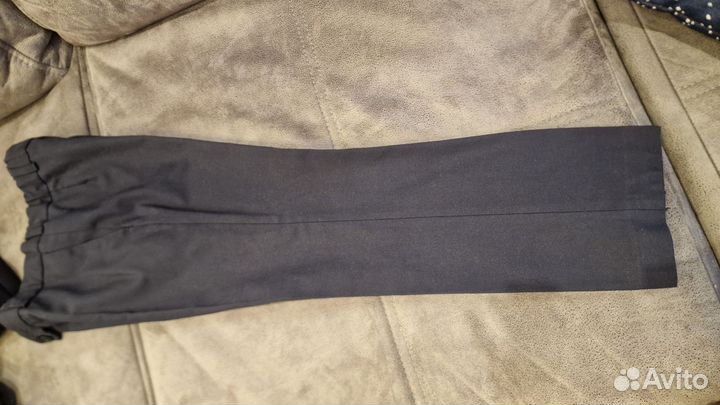 Костюм для мальчика рост 134, темно синего цвета