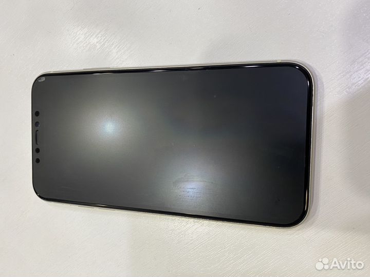 Телефон iPhone 11 128 gb