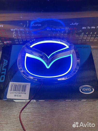 Светящаяся эмблема 5D для автомобиля