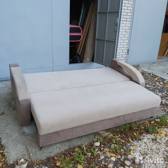 Диван бу