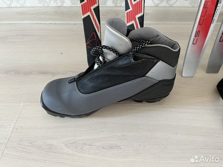 Беговые лыжи