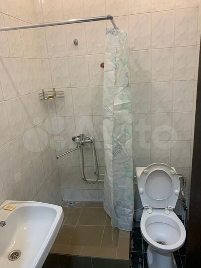 Комната 15 м² в 5-к., 1/17 эт.