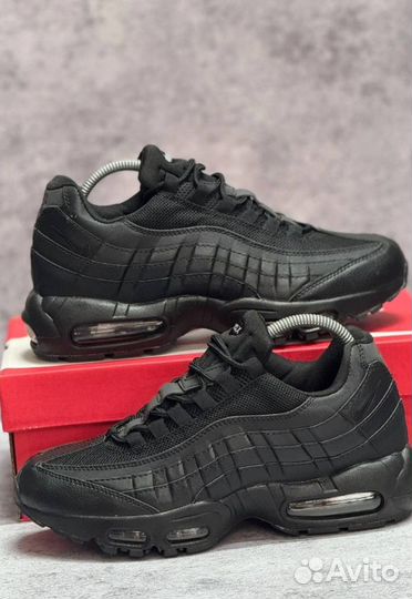 Кроссовки Nike Air Max 95 удобные