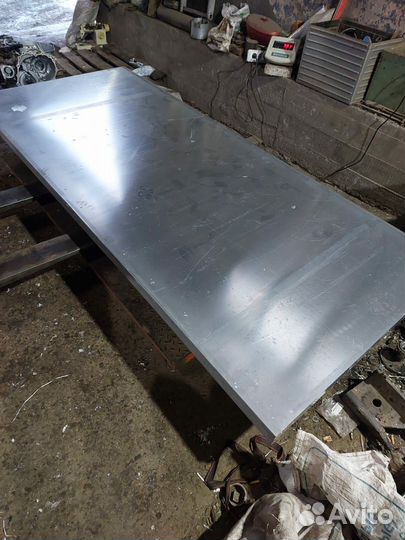 Алюминиевый лист