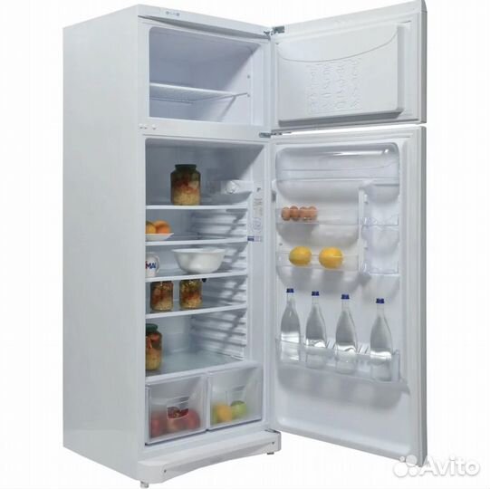 Холодильник Indesit