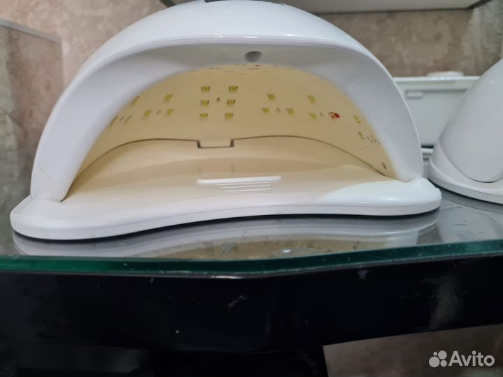 Уф лампа для ногтей