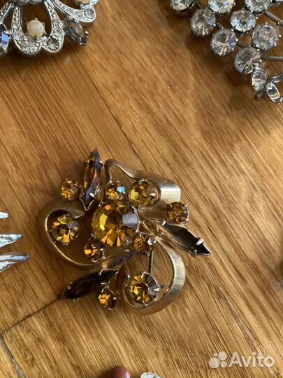 Броши винтаж, браслеты, сережки