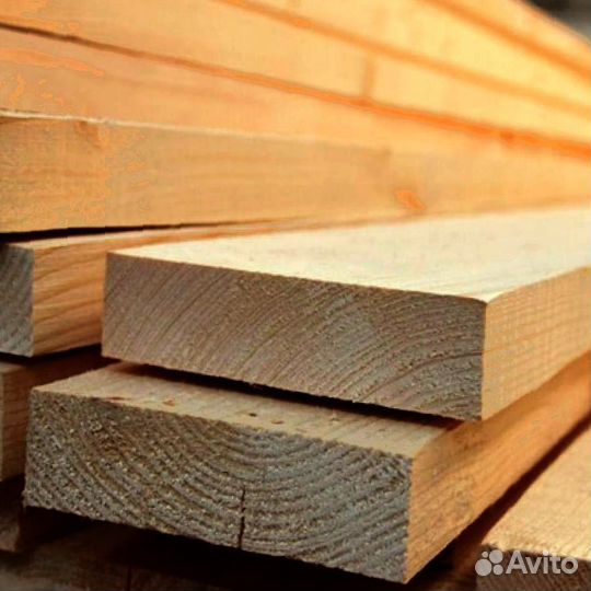 Сосновые доски, натуральный материал для ваших иде