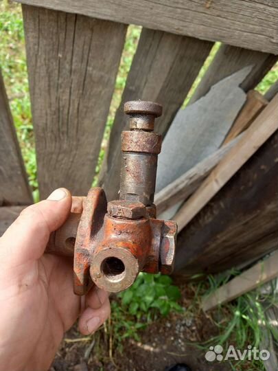 Поршни и другие запчасти