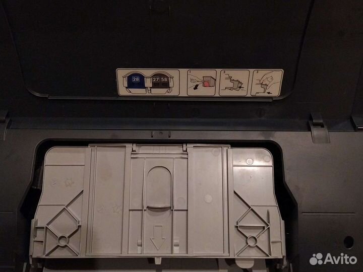 Цветной принтер HP deskjet 3650