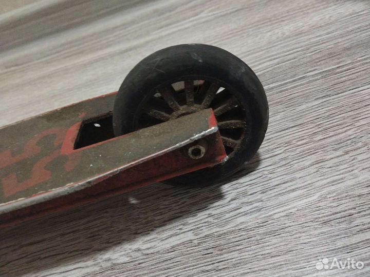 Трюковой самокат