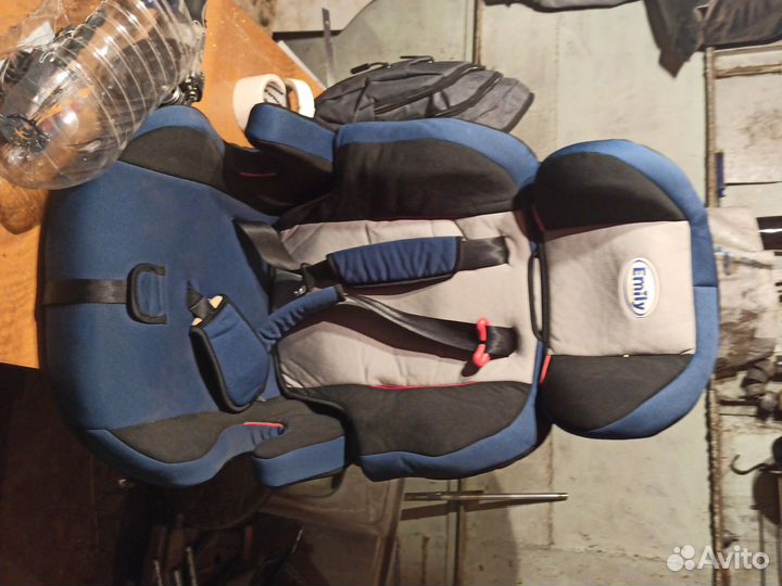 Детское автомобильное кресло