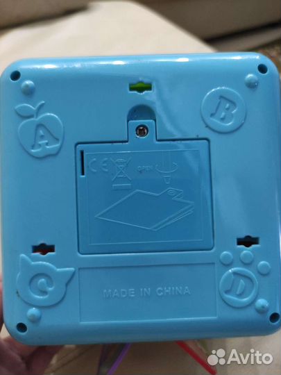 Развивающий кубик музыкальный и световой