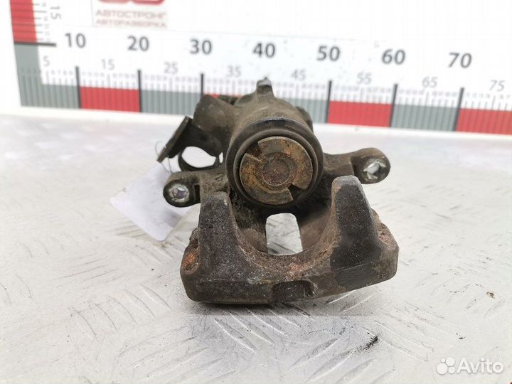 Суппорт задний правый для Audi A4 B5 8D0615424