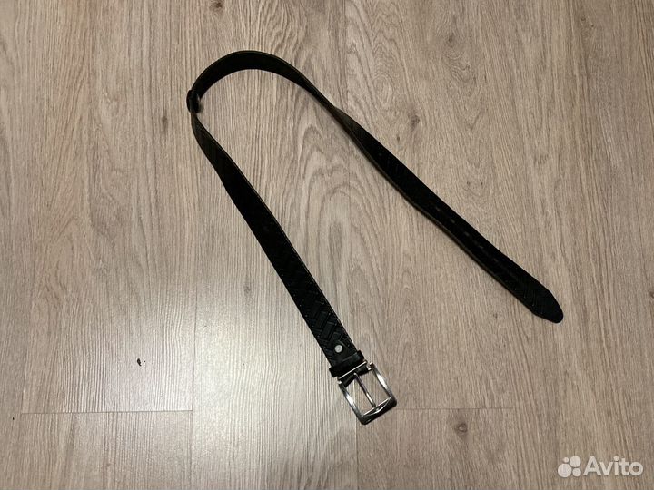 Мужской кожаный ремень