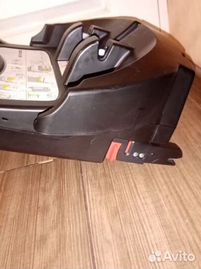 Doona база isofix