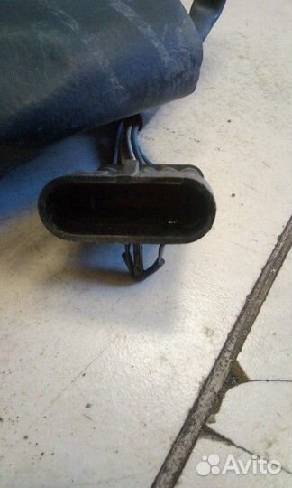 Трапеция стеклоочистителей с моторчиком