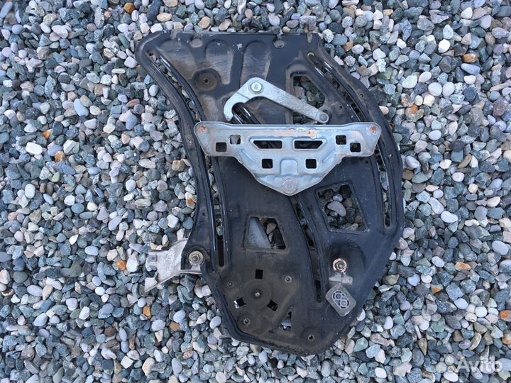 Стеклоподъемник задний левый для Mercedes W215