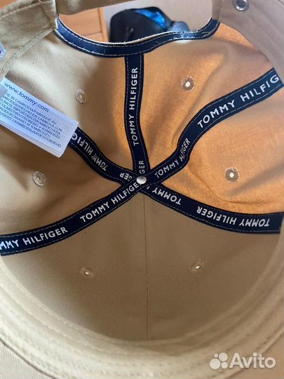 Tommy hilfiger кепка