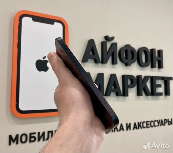 iPhone 12, 64 ГБ