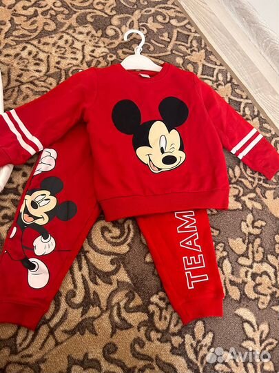 Двойка мики маус