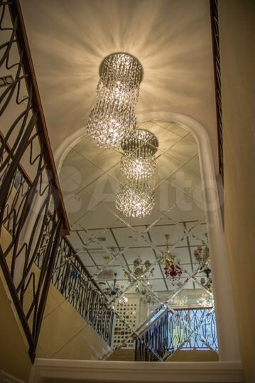 Помещение с отдельным входом, 170 м²