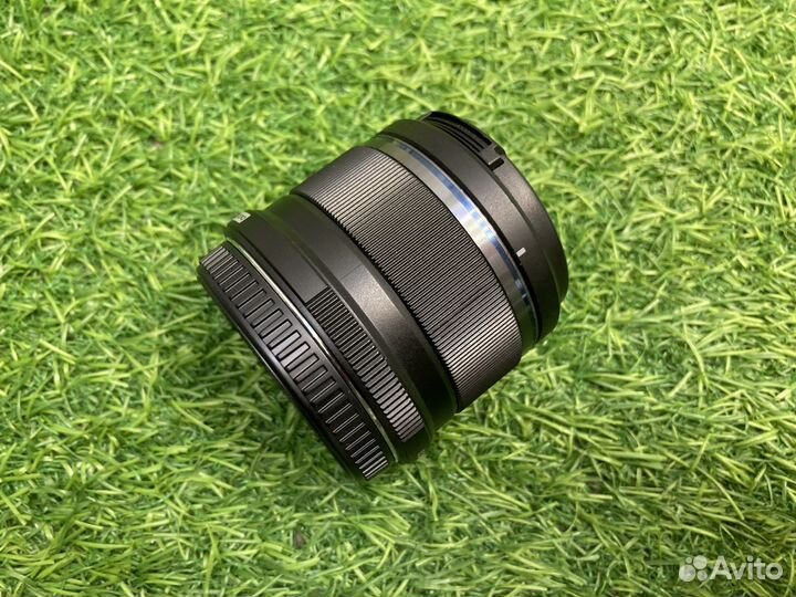 Olympus 25mm 1.8 Micro 4/3