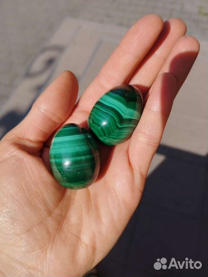 Малахит яйца пирамидки фигурки Конго