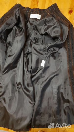 Костюм женский праздничный