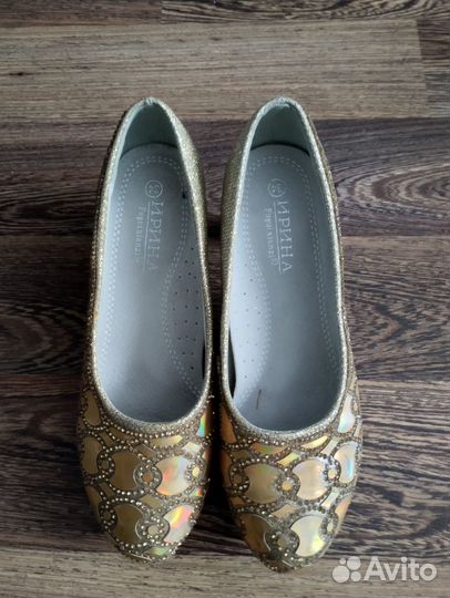 Туфли на девочку