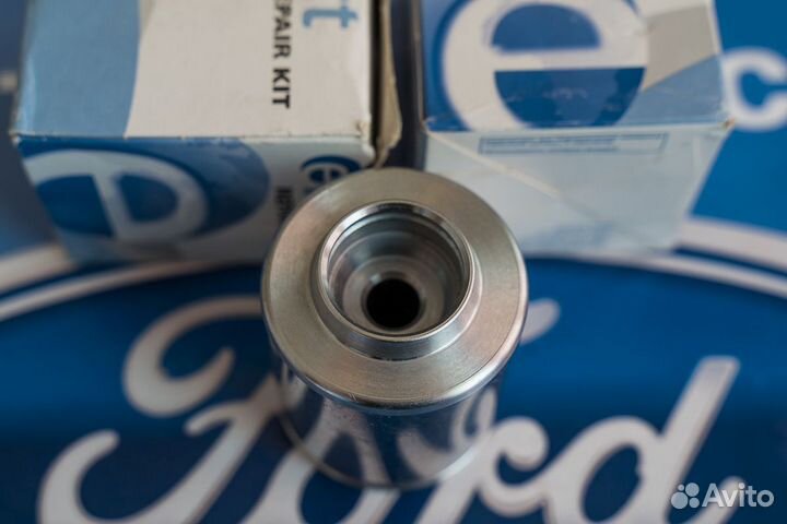 Поршень заднего суппорта Форд Транзит 140, 155 D52