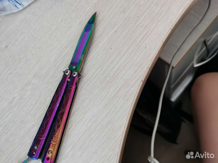 Продам нож бабочку (не острая)
