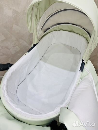 Коляска Roan bass soft 3 в 1