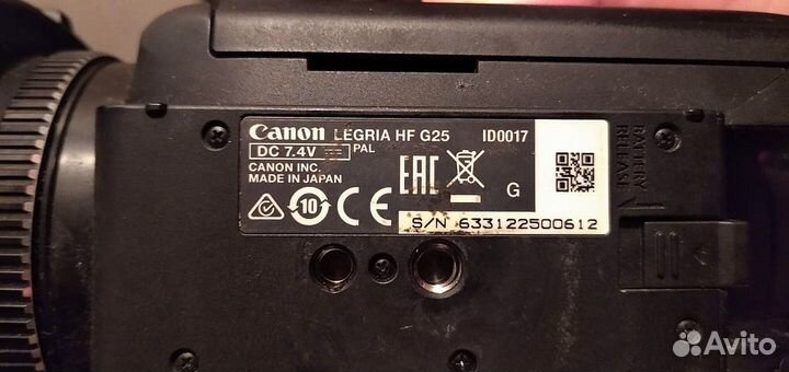 Продаю видеокамеру Canon legria HF G25