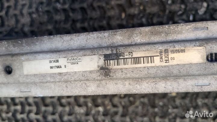 Радиатор интеркулера Ford Galaxy, 2009