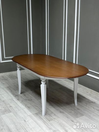 Комплект стол и стулья. В наличии