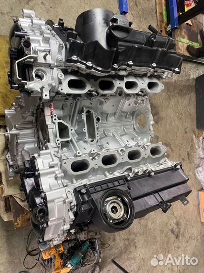 Двигатль VK56VD 5.6 L Infiniti/nissan