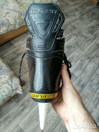 Коньки хоккейные bauer total one 7,5D