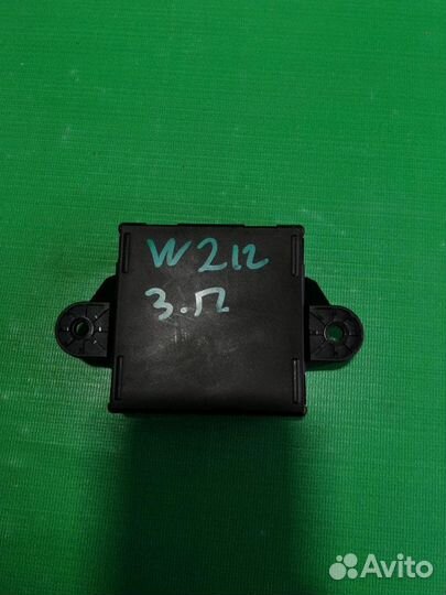 Блок управления дверью задней правой Mercedes W212