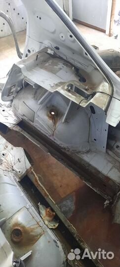 Четвирть Крыла заднее правое renault logan 2