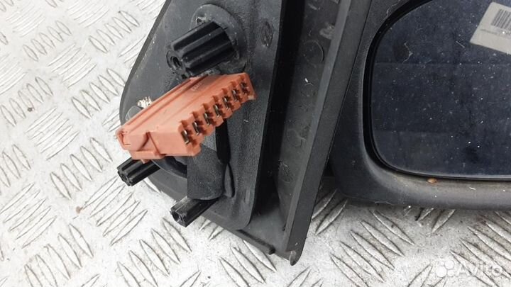 Зеркало правое электрическое Peugeot 306