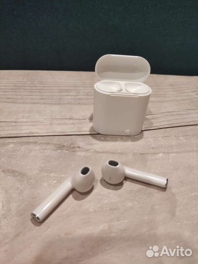 Беспроводные наушники новые i7 mini