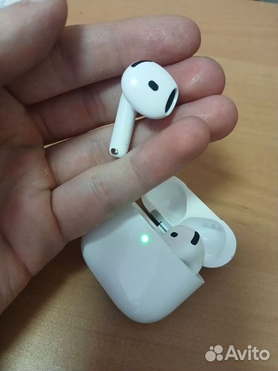 Apple airpods 4 anc