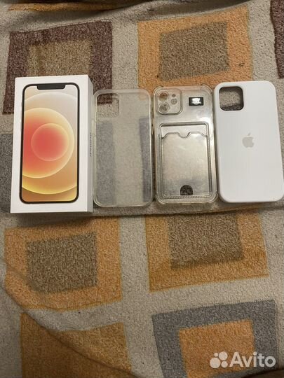 Продам айфон 12