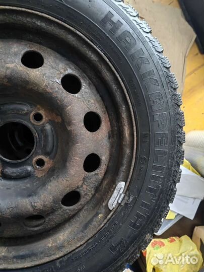 Nokian Tyres Hakkapeliitta 4 195/60 R15