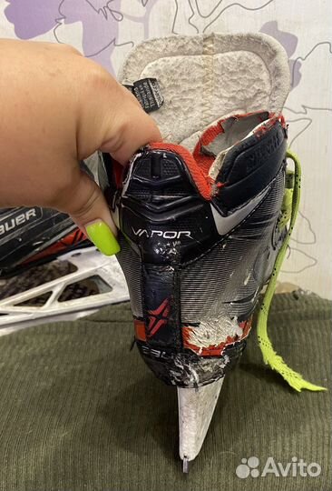 Вратарские хоккейные коньки bauer vapor x2.7