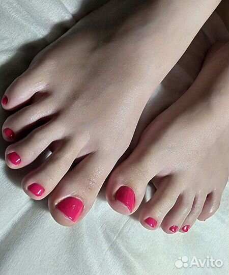 Маникюр, педикюр, наращивание ногтей